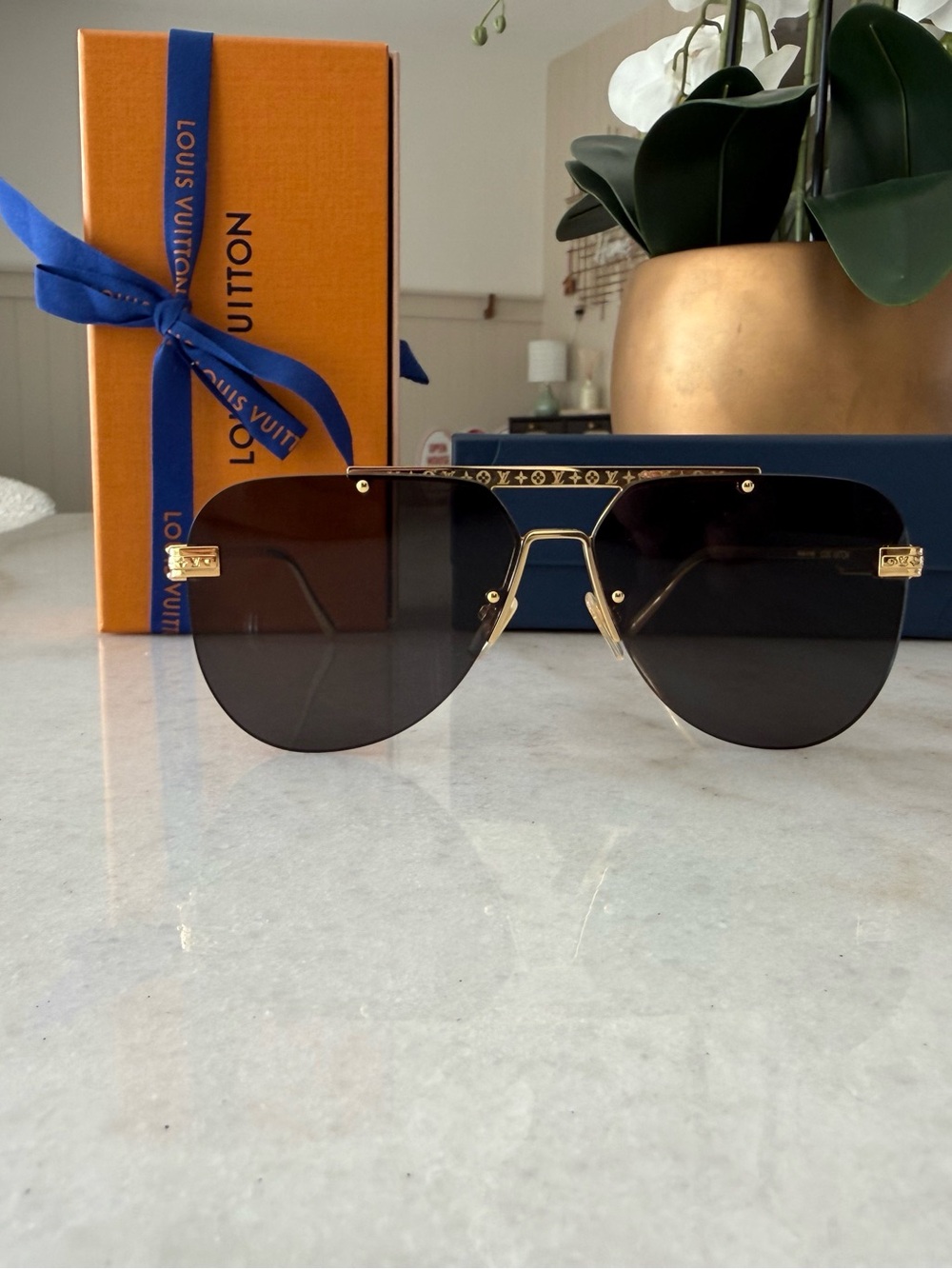 Louis Vuitton Gold-Tone Frame Brown Gradient Aviator Sunglasses